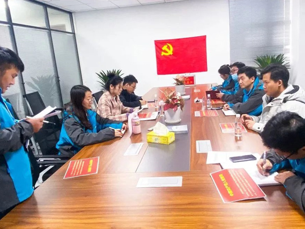 凝心聚力 砥礪前行 開(kāi)盛光伏產(chǎn)業(yè)園聯(lián)合黨支部正式成立！